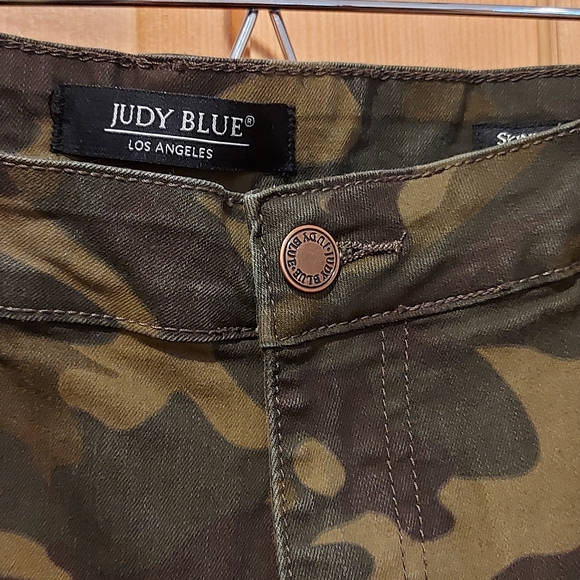 Judy Blue camouflage denim jeans distressed plus size 22 perfect condition - Picture 7 of 12